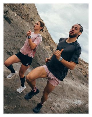 Camiseta de manga corta Compressport Performance «Eat My Dust!» negra para hombre