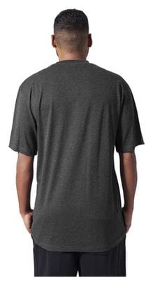 T-shirt uni coupe longue et ample