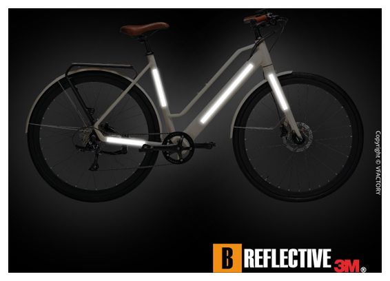 B REFLECTIVE 3M® LINES  Kit de Bandes Réfléchissantes  Multi Support : Vélo  Gyroroue et autres EDPM  3M Technology™  1x15cm  Blanc