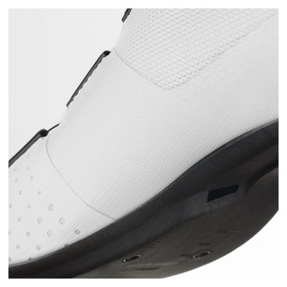 Fizik Overcurve R4 Wide White Road Shoes