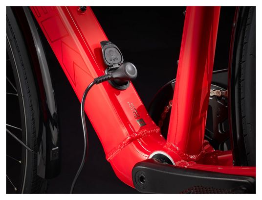 Trek FX+ 2 Shimano Altus 9V 250 Wh 700 mm Rosso  Bicicletta elettrica da città