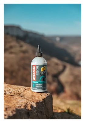 MOTUL Tubeless Tire Sealant - Préventif Tubeless Vélo de Route 500ml