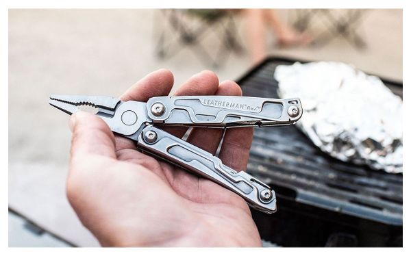 Multitool 24 En 1 – Pince, Couteau, 11 Embouts, Acier Inox, Neuf
