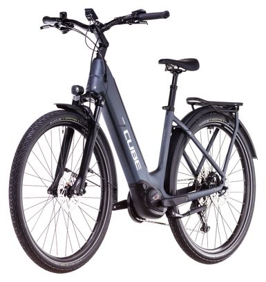 VTC Électrique Cube Touring Hybrid Pro 625 Easy Entry Shimano Cues 11V 625 Wh 700 mm Gris Metallic 2025