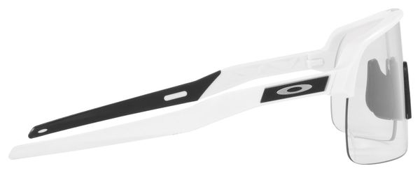 Oakley Sutro Lite Matte White Photochromic Goggles / Ref: OO9463-4639