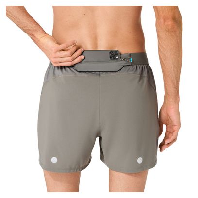 Pantaloncini Asics Road 5in Grigi da uomo
