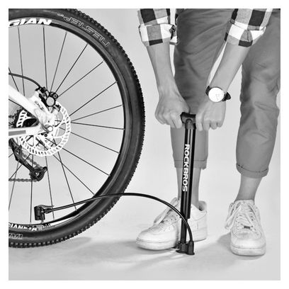 Pompe à pied pour vélo Rockbros  noire