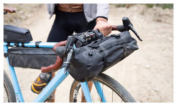 Agu Handlebar Bag Venture Extreme Waterproof 9.6L Black (Senza fissaggio)