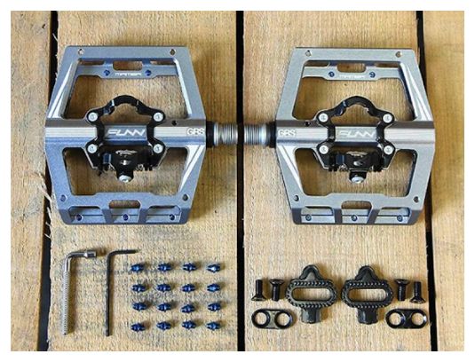 Pair of Funn Mamba GRS Double Side SPD Grey Automatic Pedals with Cages