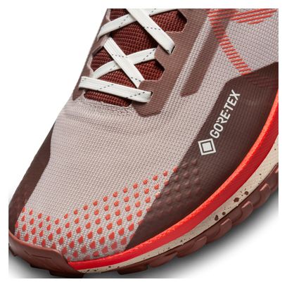 Nike React Pegasus Trail 4 GTX <b>Trail</b> Running Schuh Grau Braun Rot