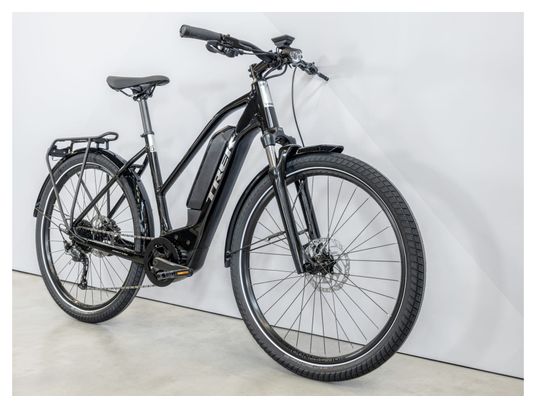 Vélo de Ville Électrique Trek Allant+ 5 Stagger Shimano Altus 9V 725 Wh 650b Noir 2023