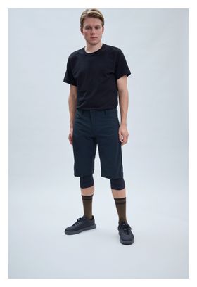 Poc Essential Casual Shorts Schwarz