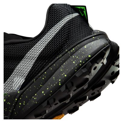Nike Kiger 10 Trailschoenen Zwart/Groen Heren
