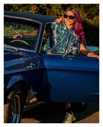 DHaRCO Tech Party Isa Leopard Violett Kurzarm-Bluse für Damen