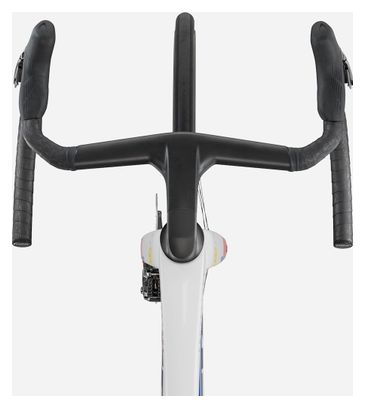 Trek Madone SLR 7 Road Bike with Shimano Ultegra Di2 12-speed, 700