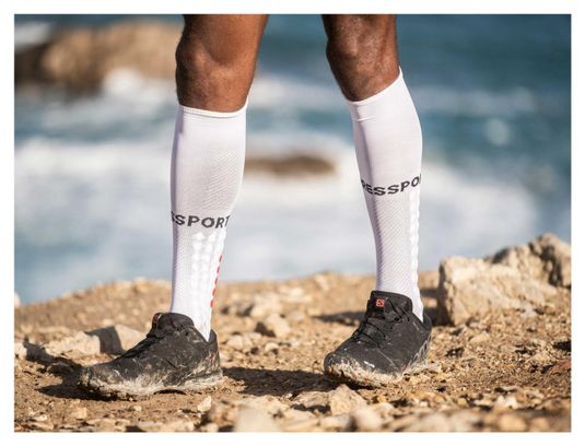 Calzini Compressport Full Socks Run Bianco