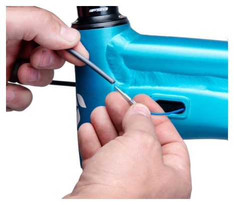 Guide Câble Park Tool pour Cablage Interne