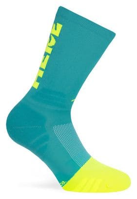 Pacific and CO Here Now Socks Green