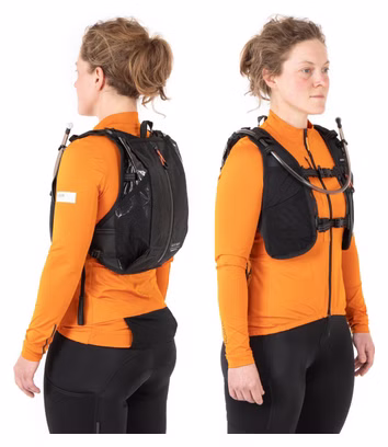 Restrap Race Hydration Vest 7.5L Black + 2L Water Bladder