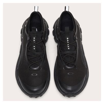 Oakley Light Shield Outdoor Shoes Black | Alltricks.com