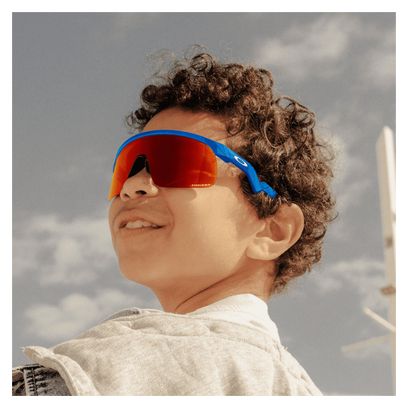 Occhiali da sole per bambini Oakley Resistor Sky Blue Prizm Ruby / Ref : OJ9010-0523