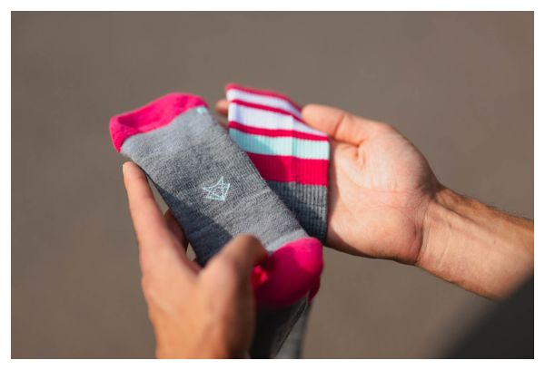 Incylence Merino Strive Socks Grey/Pink