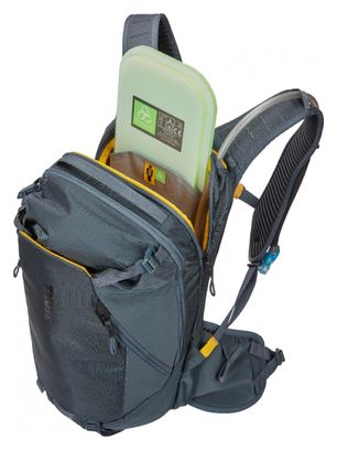 Thule Rail 18L Backpack Dark Slate + Thule 2.5L Bladder