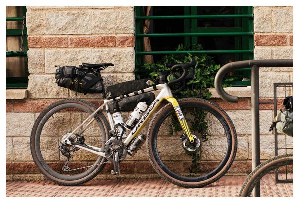 Apidura Racing Long Top Tube Pack 2L Black