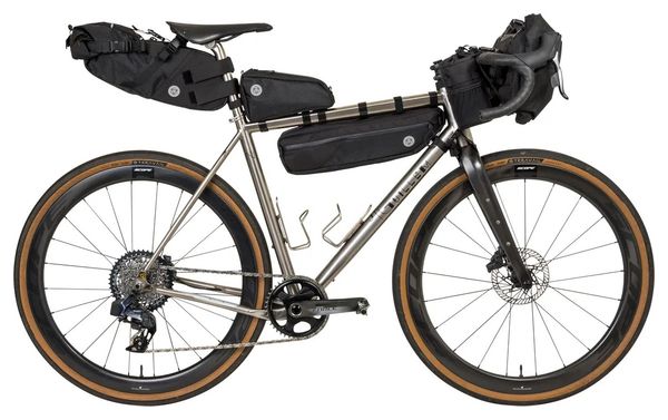 Agu Tube Frame Bolsa Venture 3L Negra