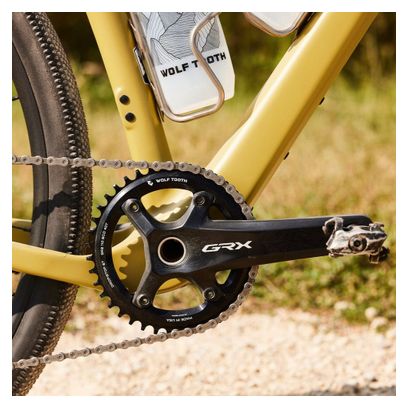 Ingranaggio Wolf Tooth 110 BCD asimmetrico a 4 bulloni per pedivelle Shimano GRX Drop-Stop ST