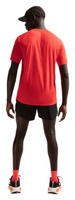 Maglia a maniche corte Nike Stride rossa da uomo