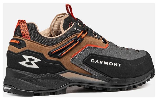 Garmont Akron GTX Brown/Red Men's Hiking Shoes | Alltricks.com