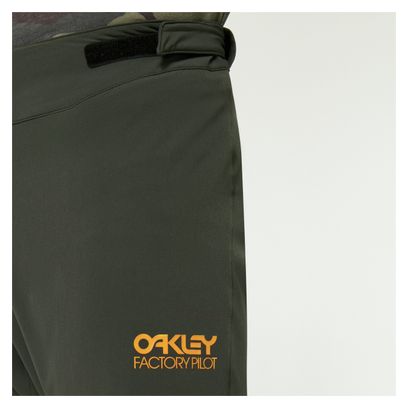 Oakley Factory Pilot Lite Shorts Khaki