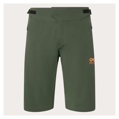 Oakley Factory Pilot Lite Khaki shorts