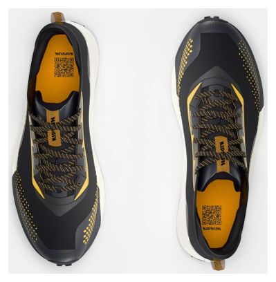 Scarpe da trail Kiprun Kipsummit Waterproof Nero/Arancione da uomo