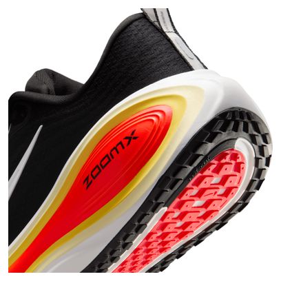 Nike Vomero Plus hardloopschoenen zwart/rood voor heren