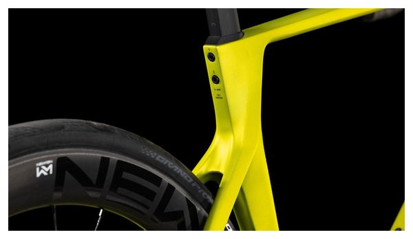 Cube Agree C:62 Bici da corsa Shimano Ultegra Di2 12S 700 mm Flash Lime Green 2025