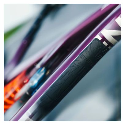 Parche protector para el cuadro Dyedbro Downtube Shush negro