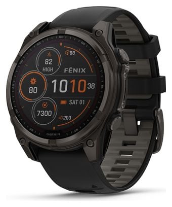 Montre GPS Garmin Fénix 8 Solar - 47 mm Sapphire Titane Carbon Gray DLC avec Bracelet en Silicone Noir Gris