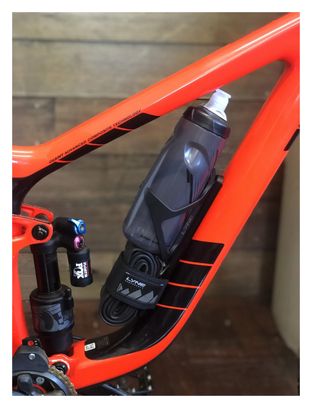 Lyne Holy Rail Base & Strap Kit Black