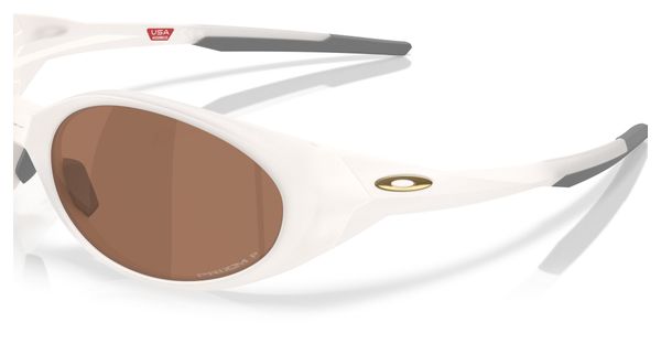 Oakley Eye Jacket Sunglasses from the Seek Collection / Prizm Tungsten Polarized / Ref: OO9438-2458