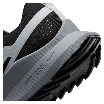 Scarpe da trail running Nike React Pegasus Trail 4 da donna nere grigie