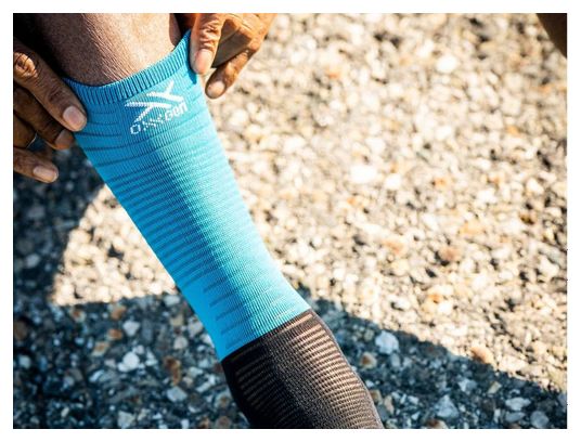 Chaussettes Compressport Mid Compression Socks Bleu