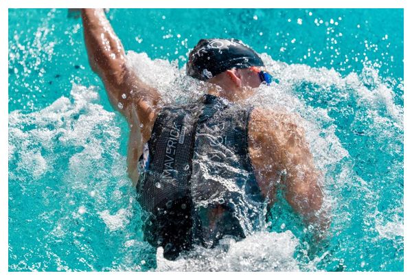 Muta in neoprene senza maniche Roka Maverick ProMax nera/grigia da uomo