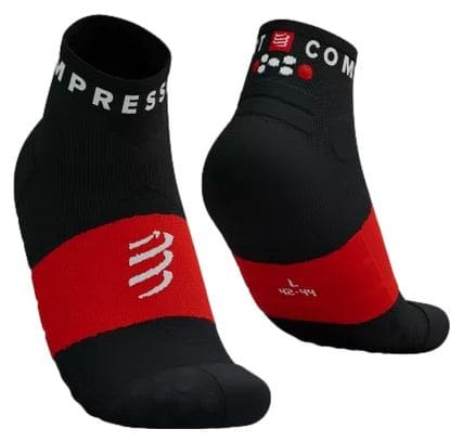 Chaussettes Compressport Ultra Trail Socks V2.0 Low Noir/Rouge