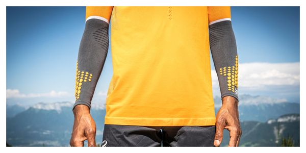 Compressport ArmForce Ultralight Sleeves Grey/Orange