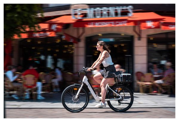 Vélo de ville électrique Shiftbikes Blanc crème