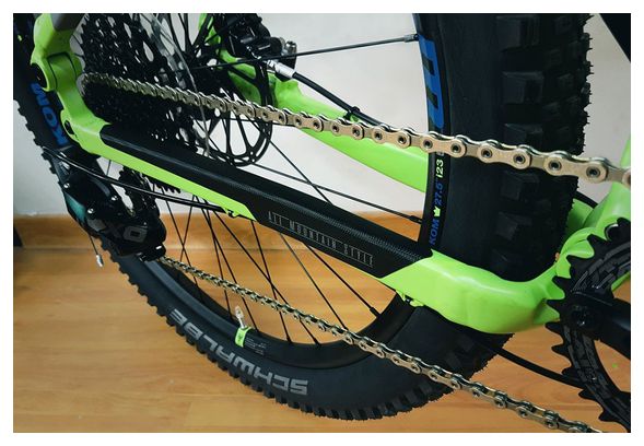 All Mountain Style Honeycomb Chainstay Protector Zwart