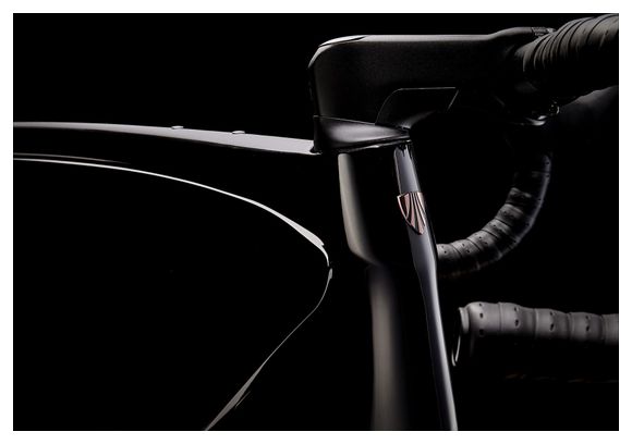 Vélo de Route Trek Domane SL 5 Shimano 105 11V 700 Noir 2023