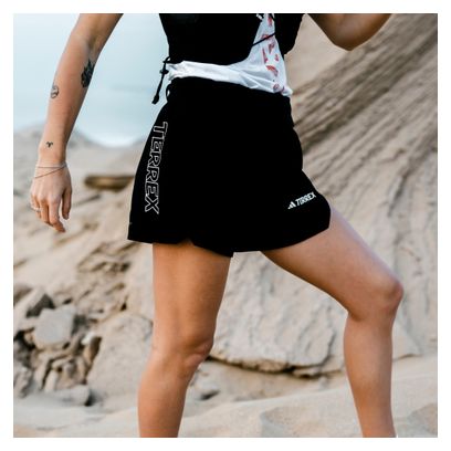 Zwarte adidas Terrex Xperior Mid Shorts
